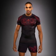 Venum Spectre Rashguard SS (26) - Lyhythihainen Musta/Punainen